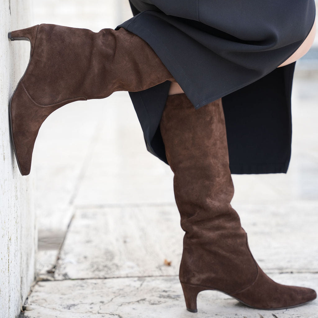 CHOCOLATE genuine leather sued boots