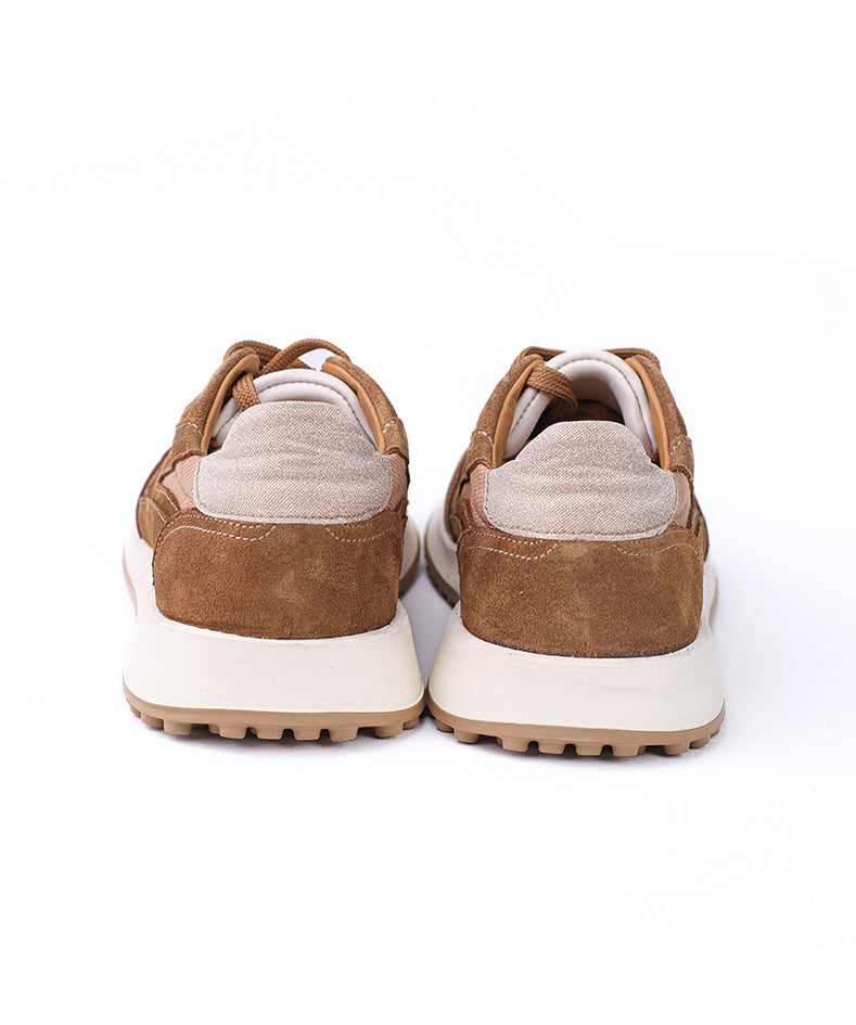 Beige Leather Sneakers – Retro Running Style
